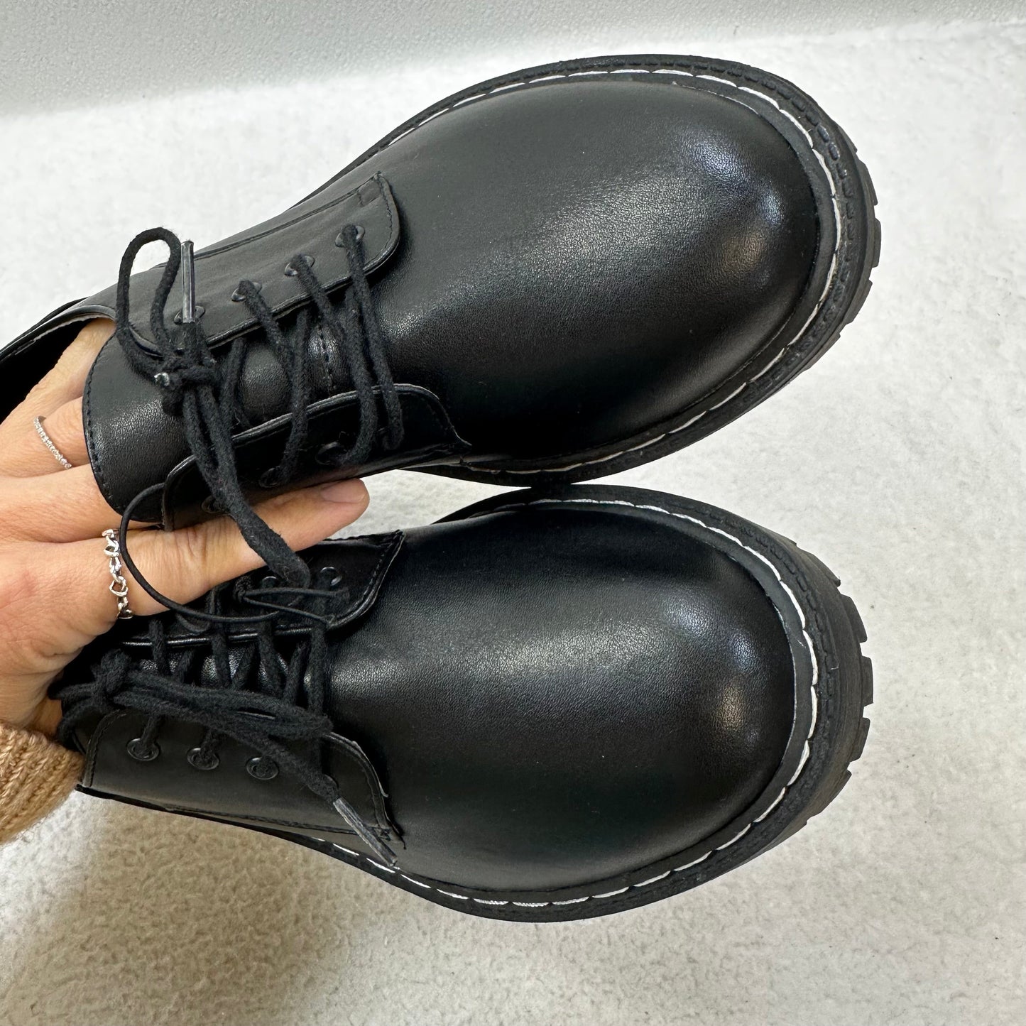 Black Shoes Heels Block Torrid, Size 8
