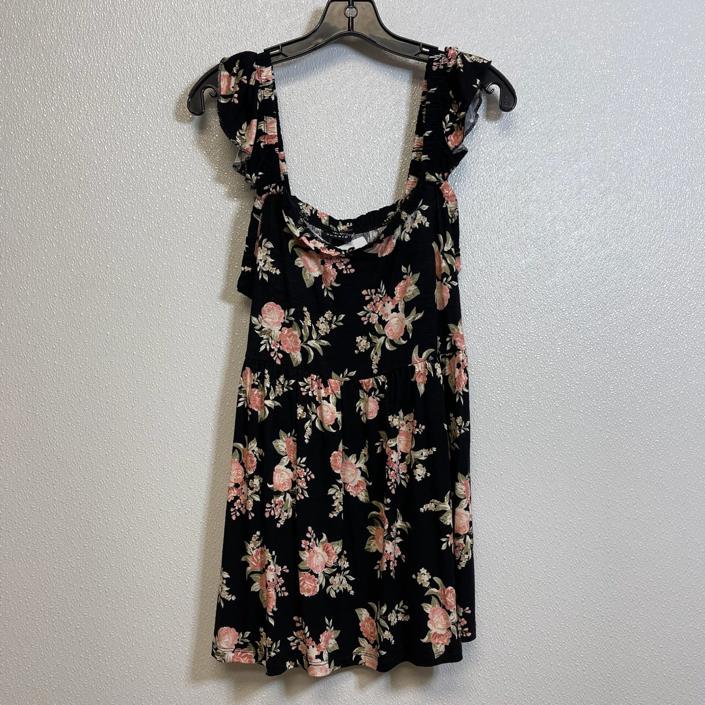 Top Sleeveless By Torrid In Floral, Size: L