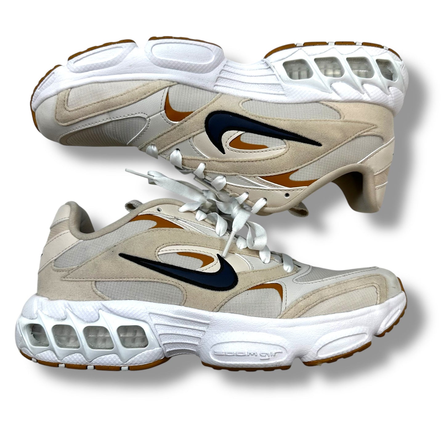 Shoes Athletic By Nike In Tan, Size: 8.5