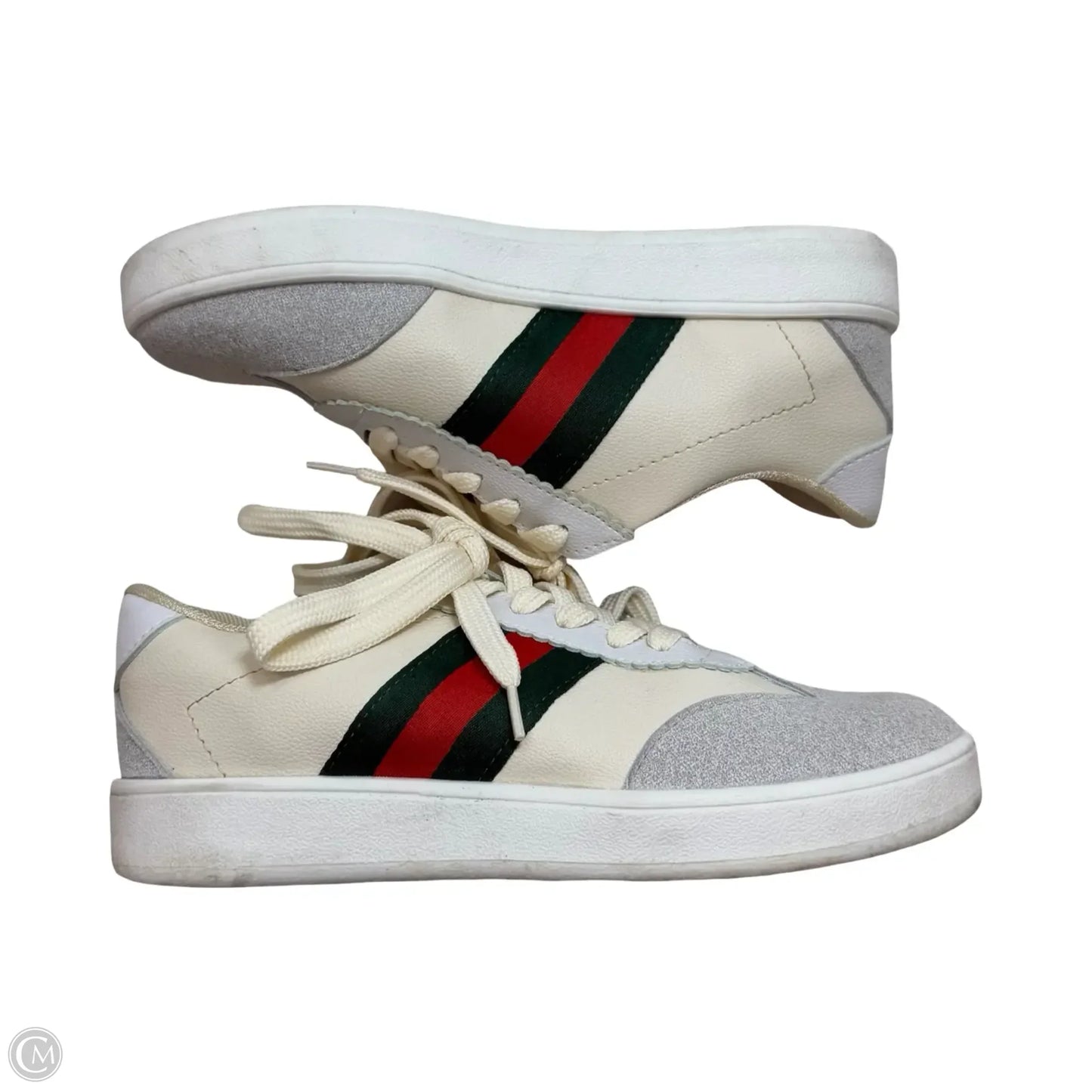 Shoes Sneakers By Clothes Mentor In White, Size: 6