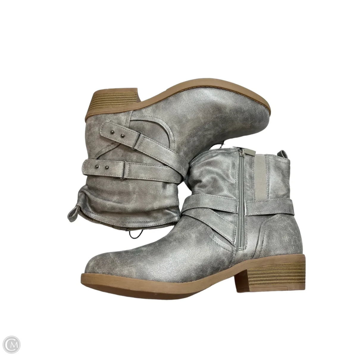 Boots Ankle Flats By Torrid In Grey, Size: 11.5