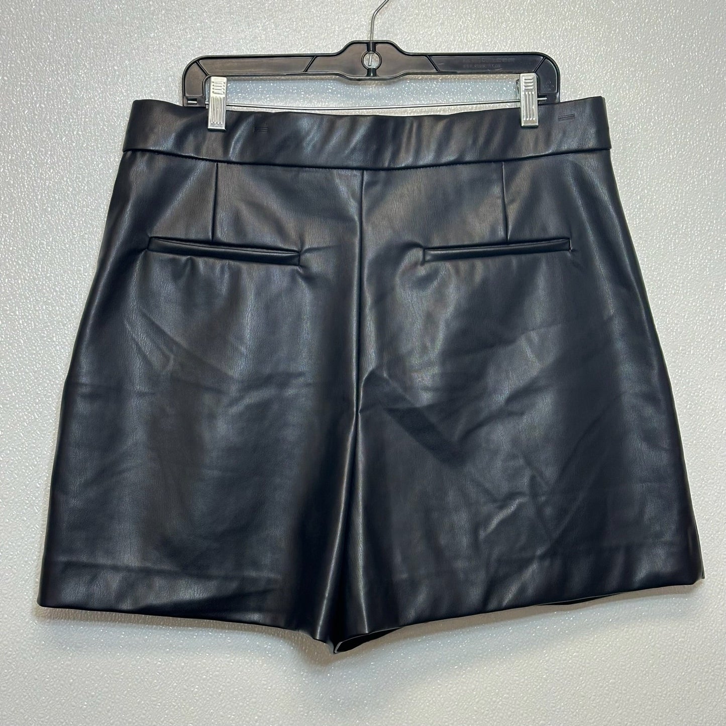 Shorts By Zara  Size: Xxl