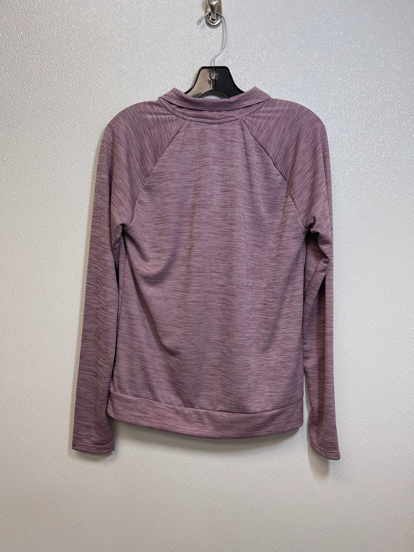 Athletic Top Long Sleeve Collar By Nike In Purple, Size: S