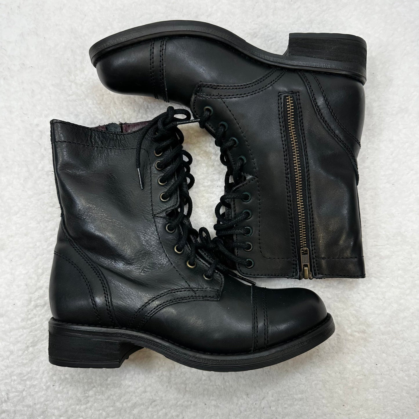 Black Boots Combat Steve Madden, Size 8