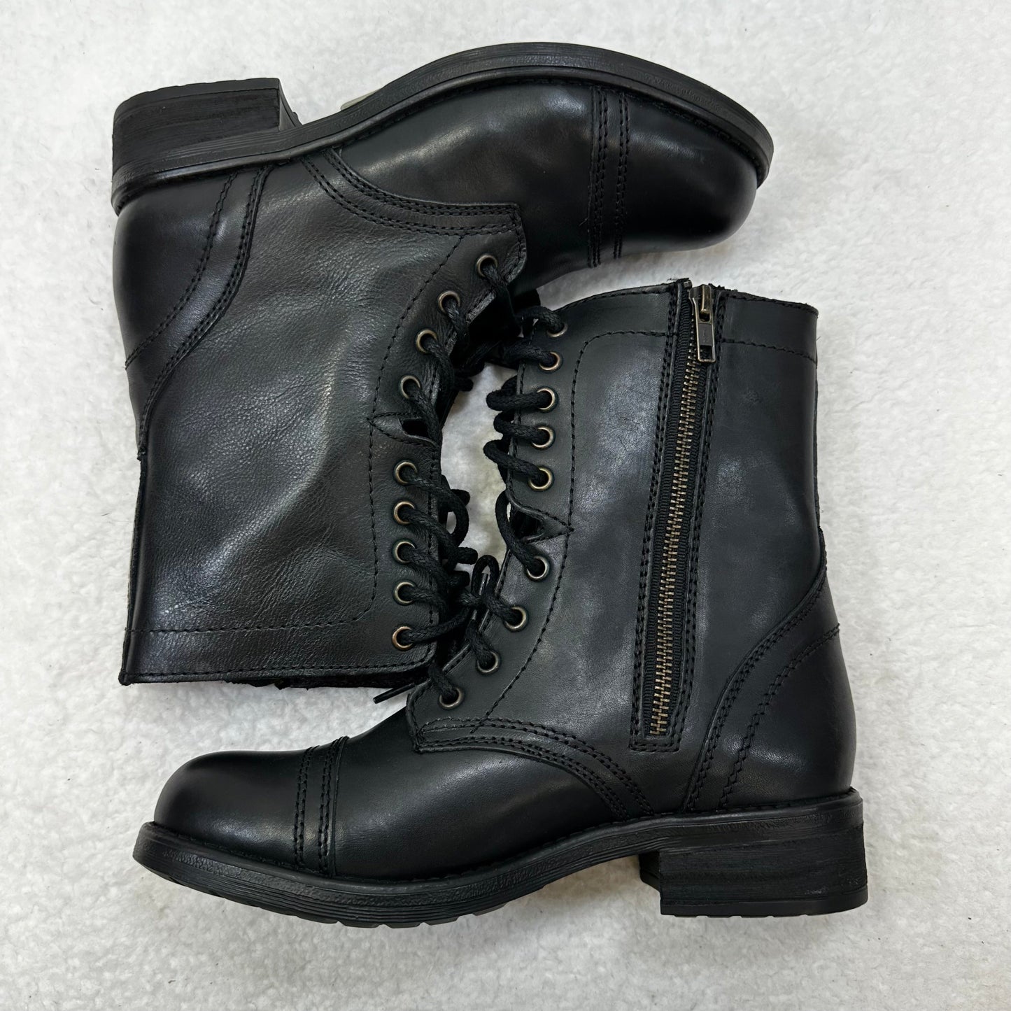 Black Boots Combat Steve Madden, Size 8