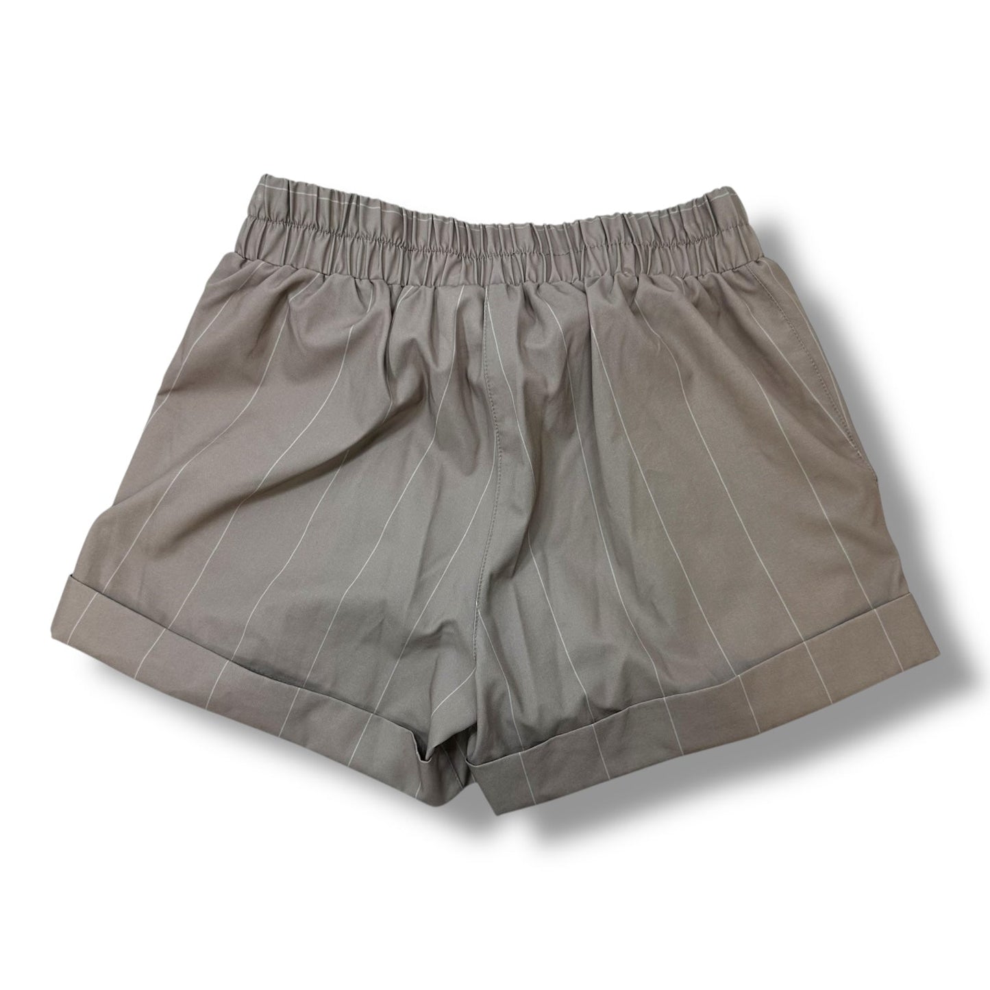 Shorts By Clothes Mentor In Tan, Size: Xs