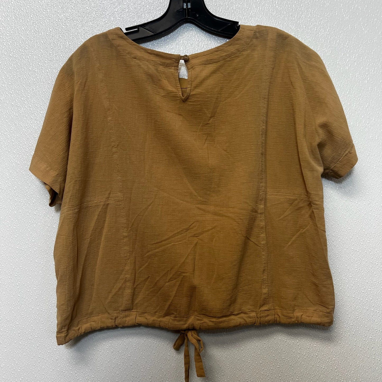 Top Short Sleeve By Madewell In Tan, Size: M