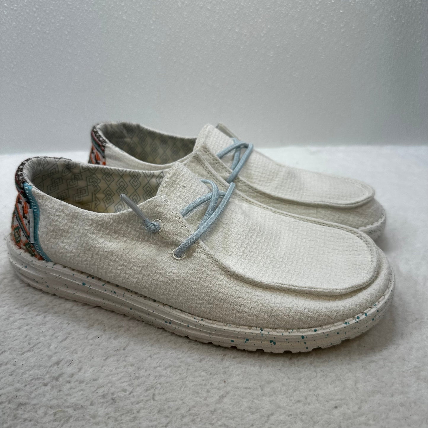 White Shoes Flats Hey Dude, Size 8