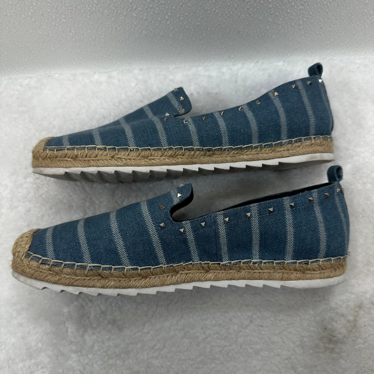 Shoes Flats Boat By Marc Fisher In Denim, Size: 9.5