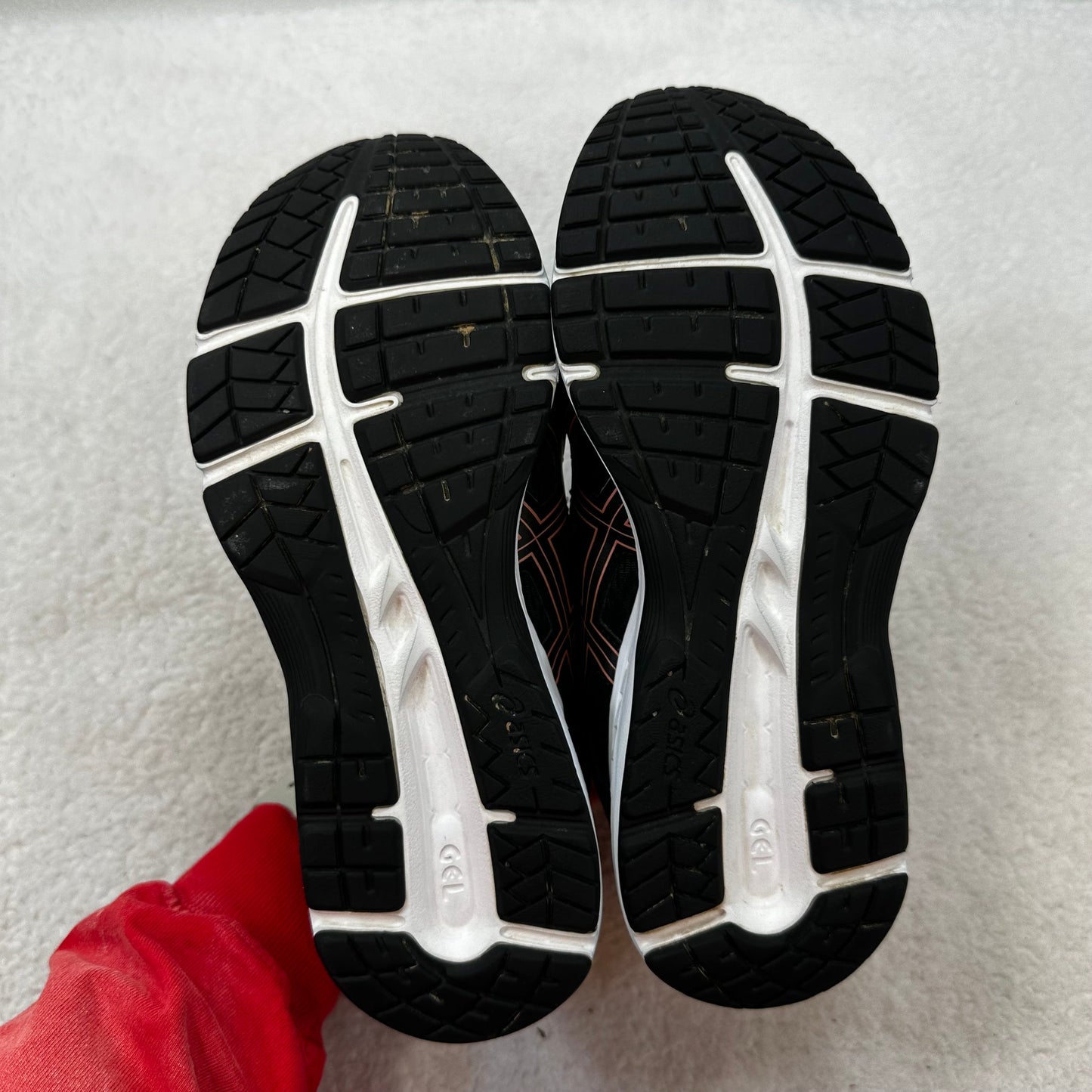 Black Shoes Athletic Asics, Size 8
