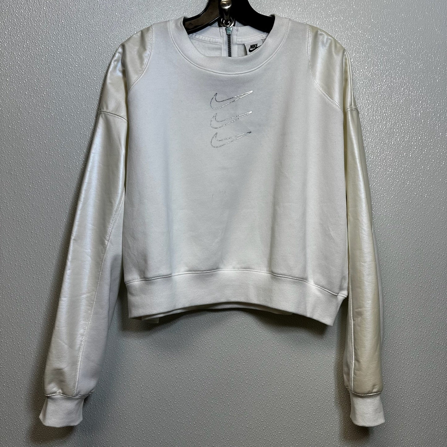 White Sweatshirt Crewneck Nike Apparel, Size L