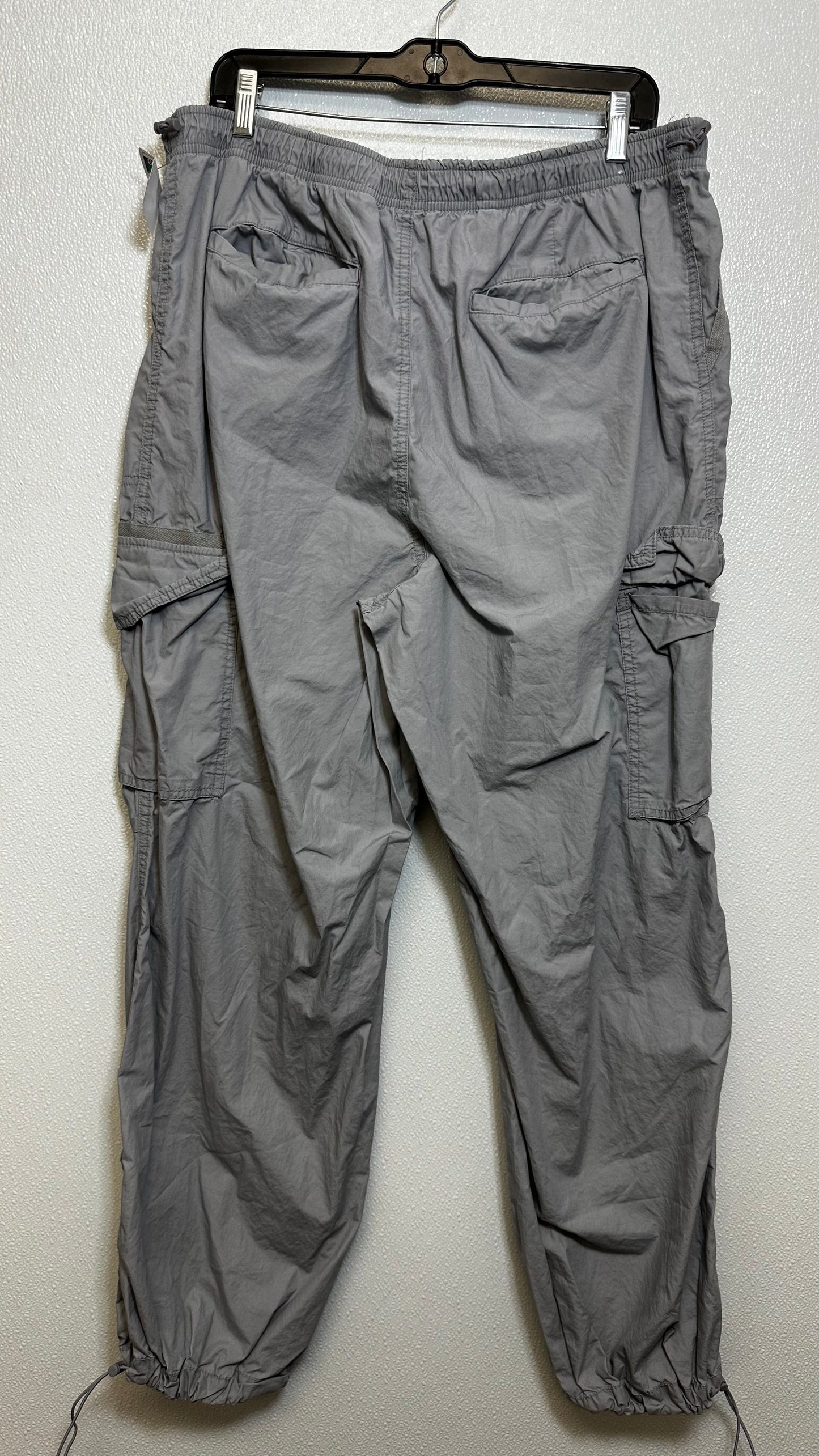 Pants Cargo & Utility By Aeropostale In Grey, Size: Xl