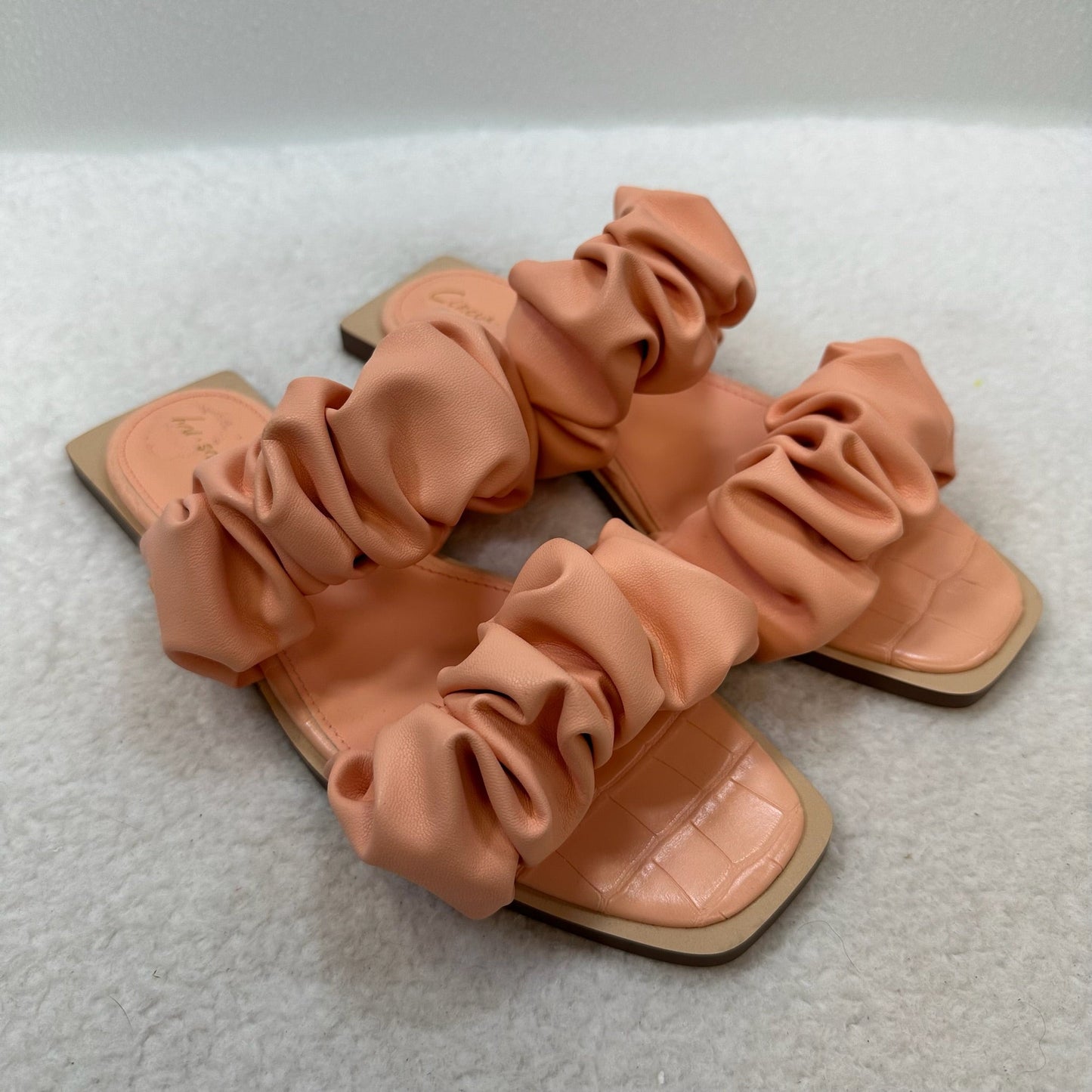 Peach Sandals Flats Circus By Sam Edelman, Size 6.5