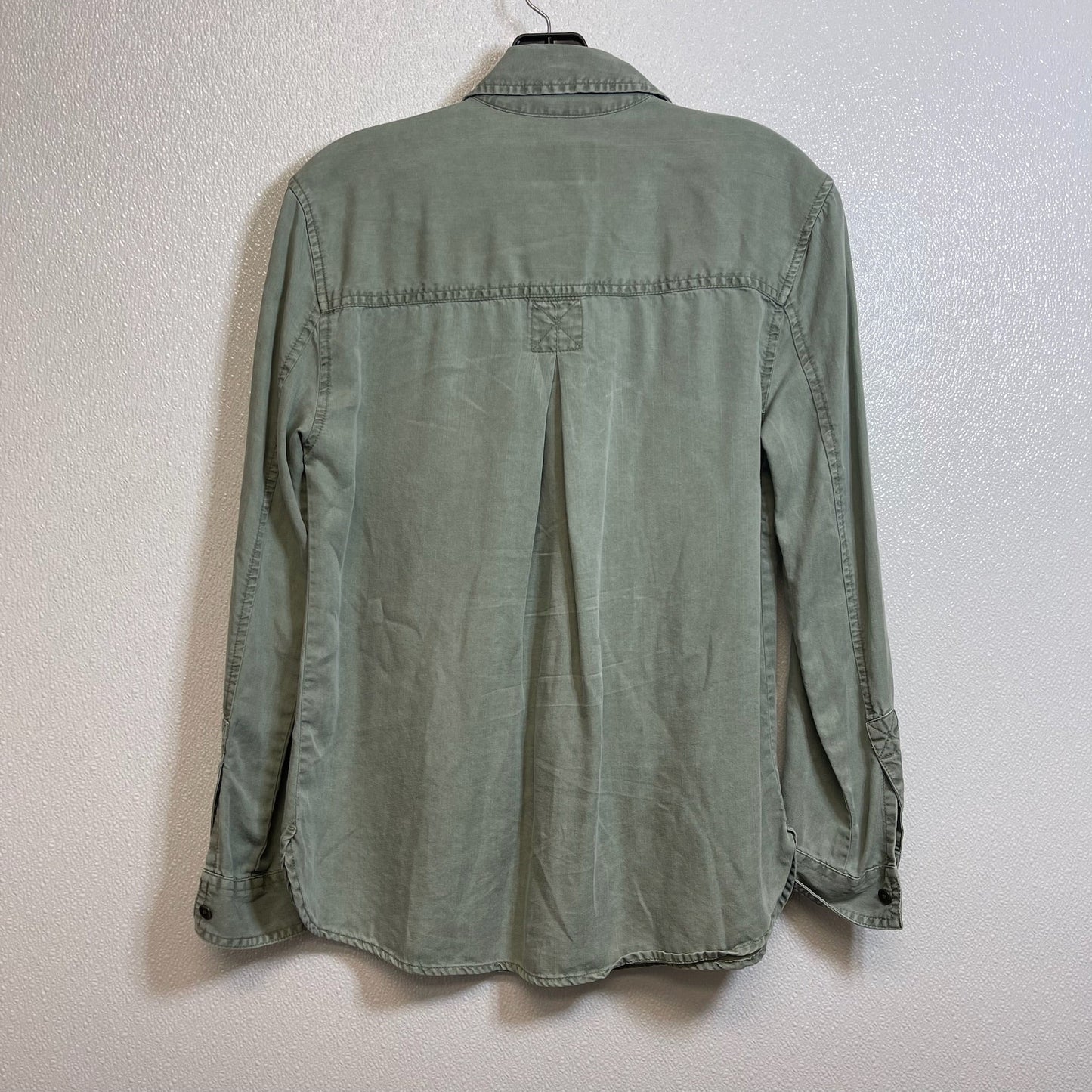 Top Long Sleeve By American Eagle In Sage, Size: Xs