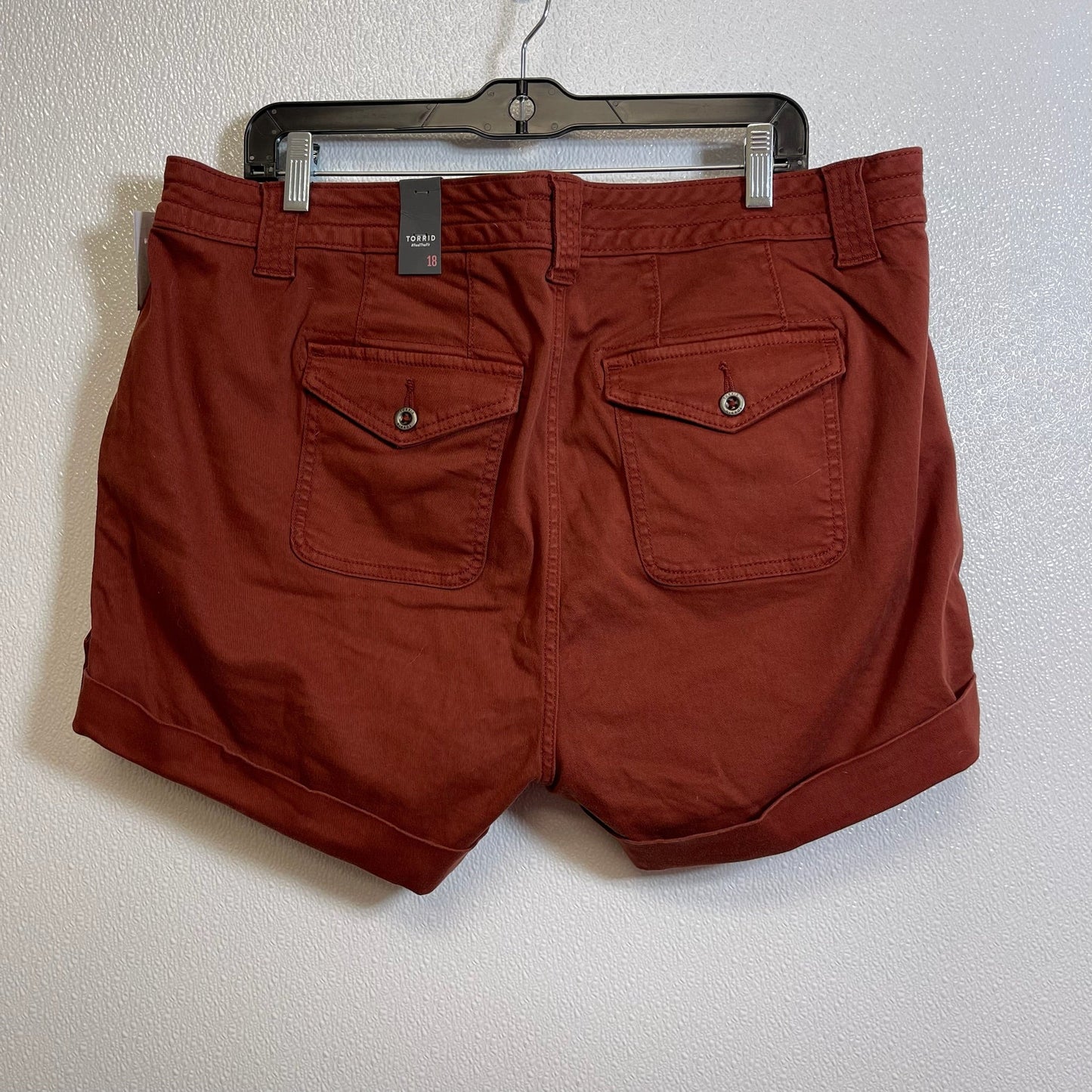 Rust Shorts Torrid, Size 18