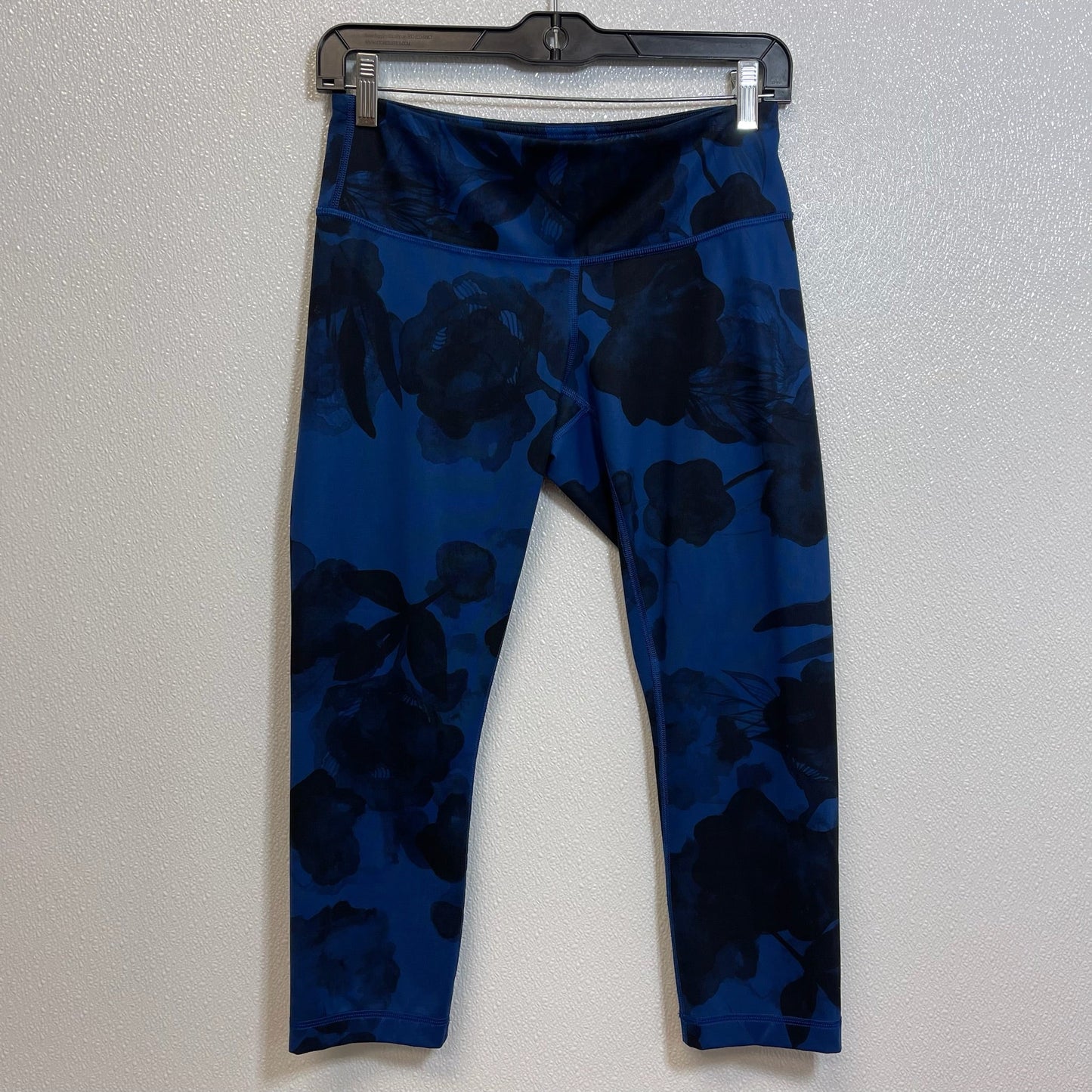 Athletic Capris By Lululemon In Blue, Size: Sp