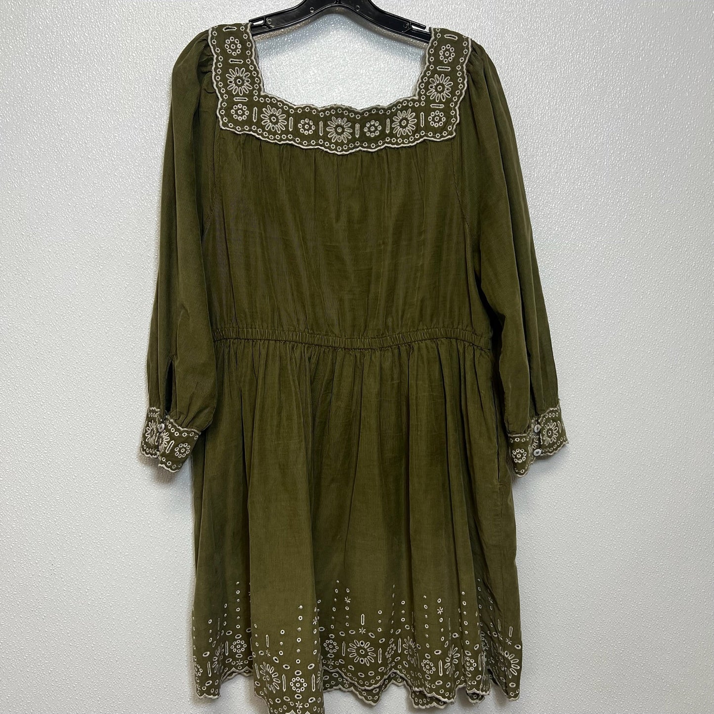 Dress Casual Short By Madewell In Olive, Size: Xl