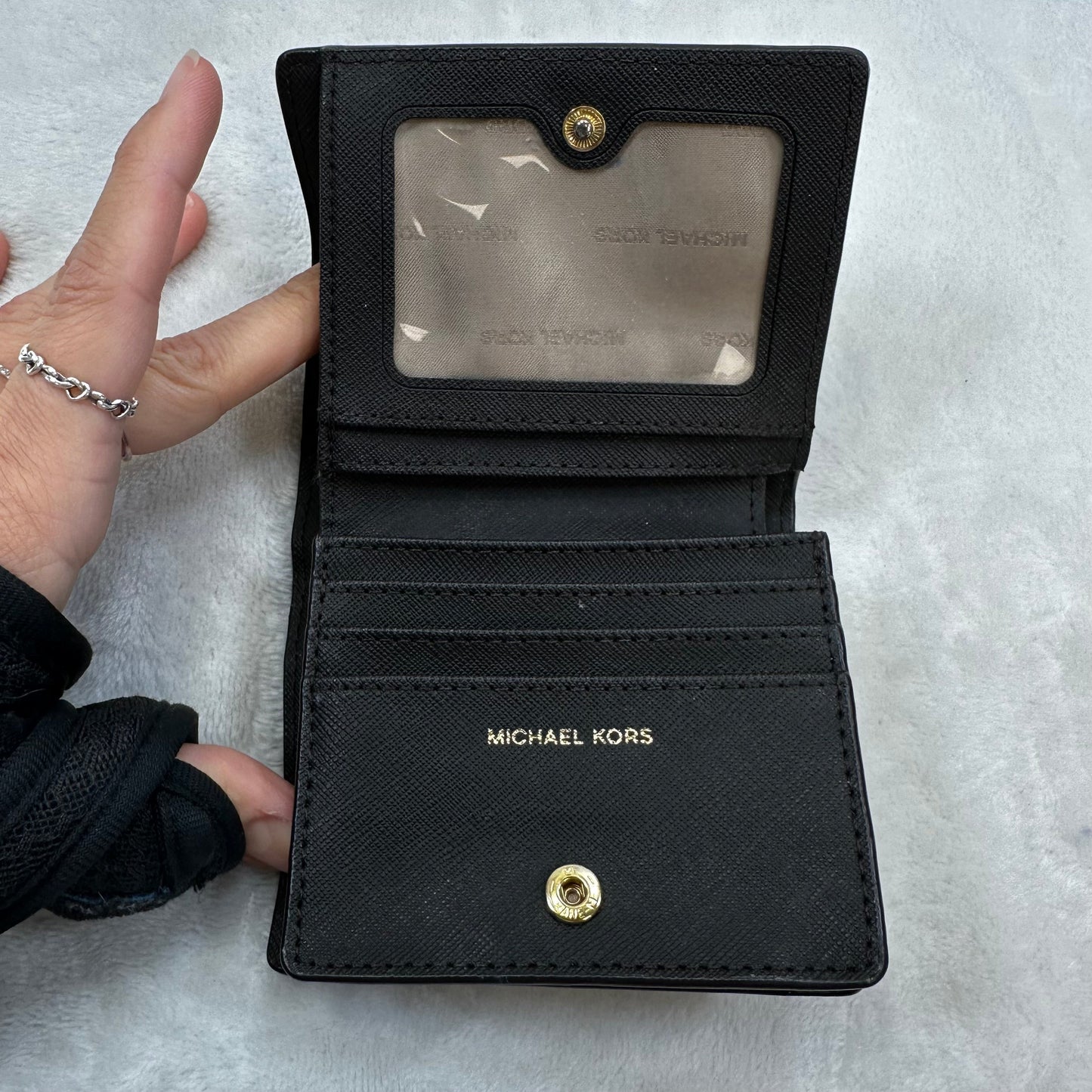 Wallet By Michael Kors O, Size: Small