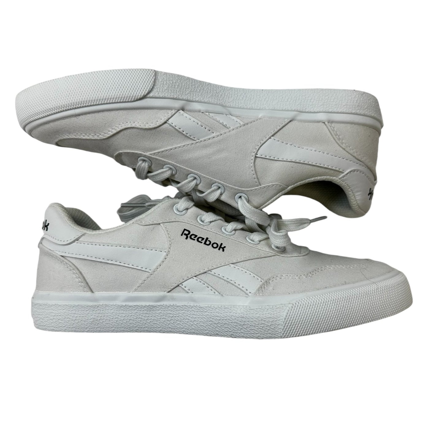 Shoes Sneakers By Reebok In White, Size: 9