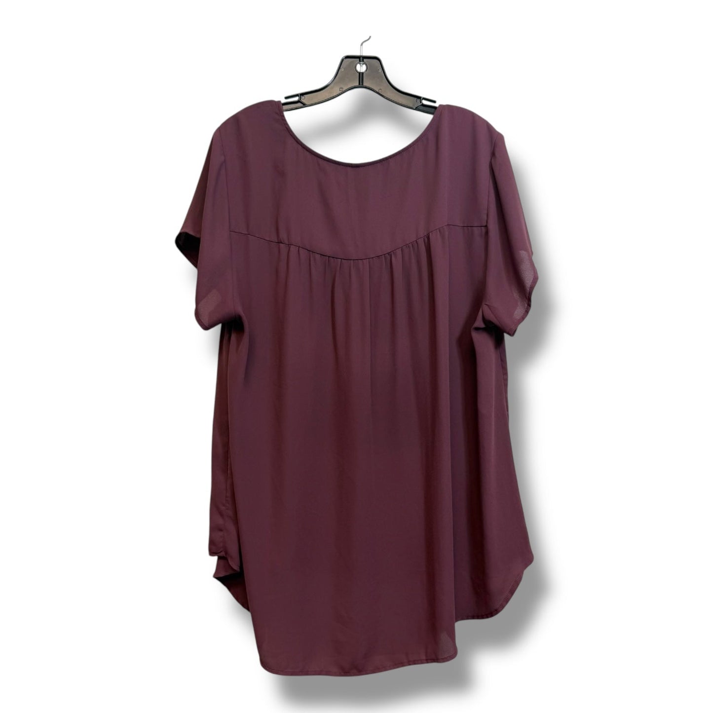 Top Sleeveless By Torrid In Mauve, Size: 1x