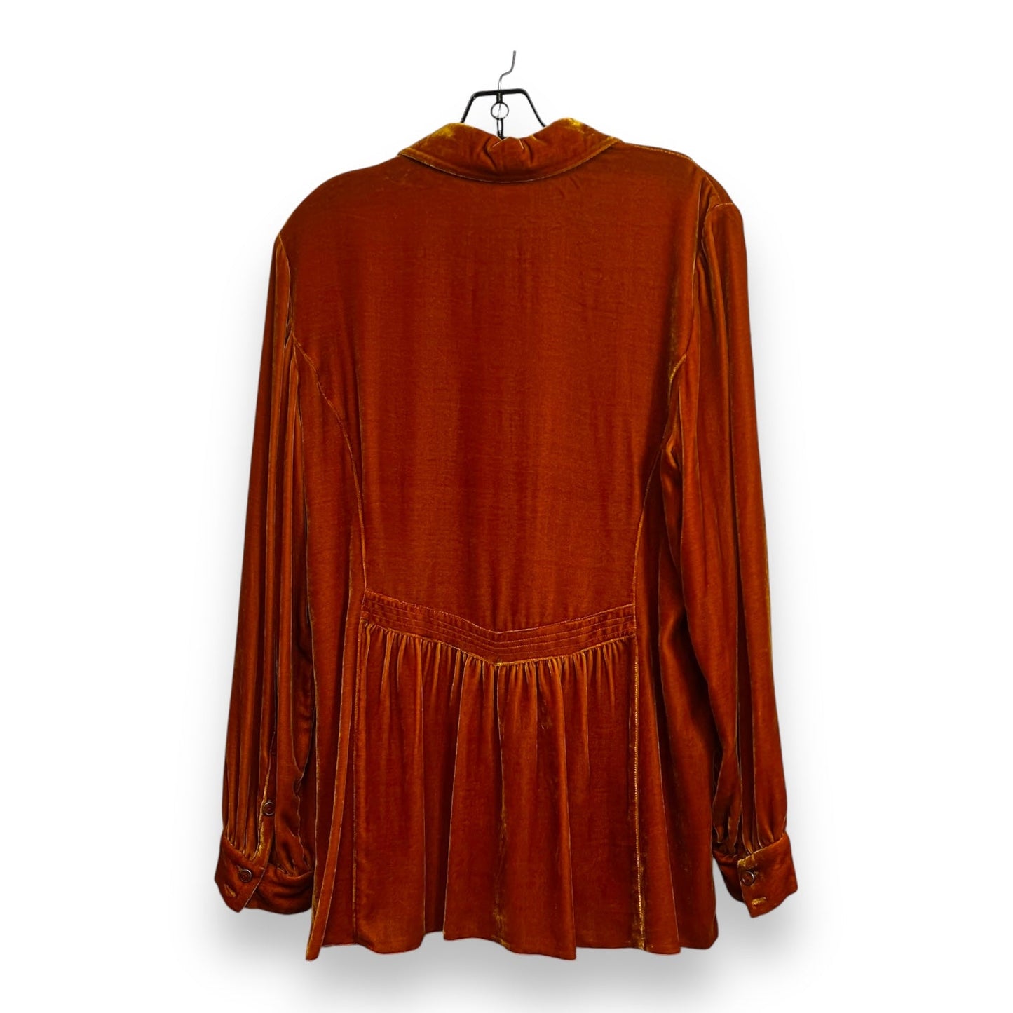 Top Long Sleeve By Coldwater Creek In Gold, Size: L