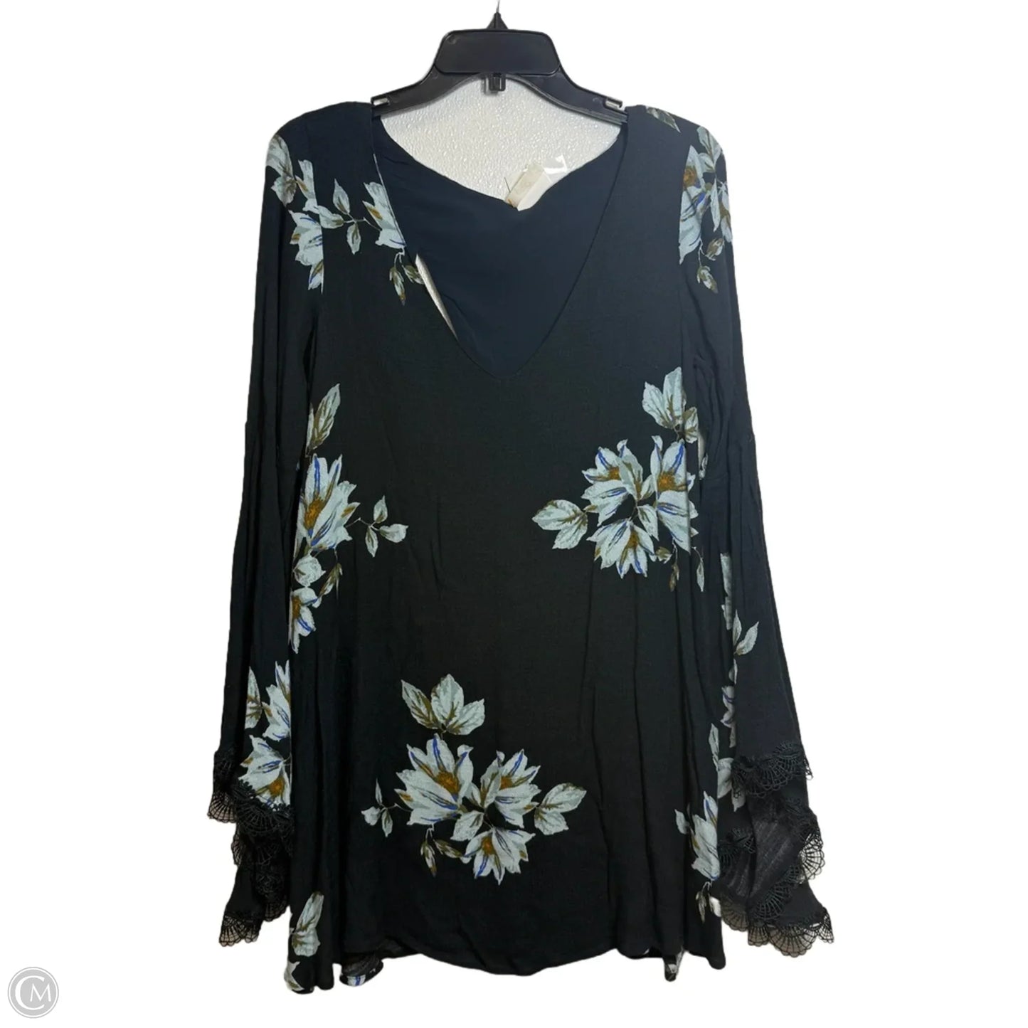 Top Long Sleeve By Free People In Navy, Size: M