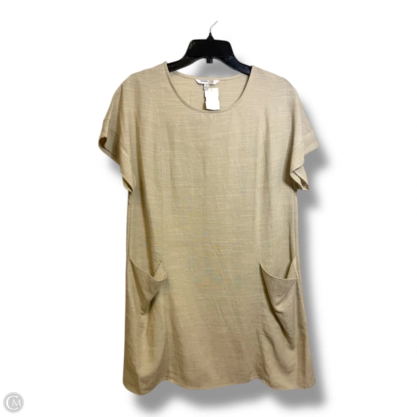 Dress Casual Short By Studio 1 In Tan, Size: S