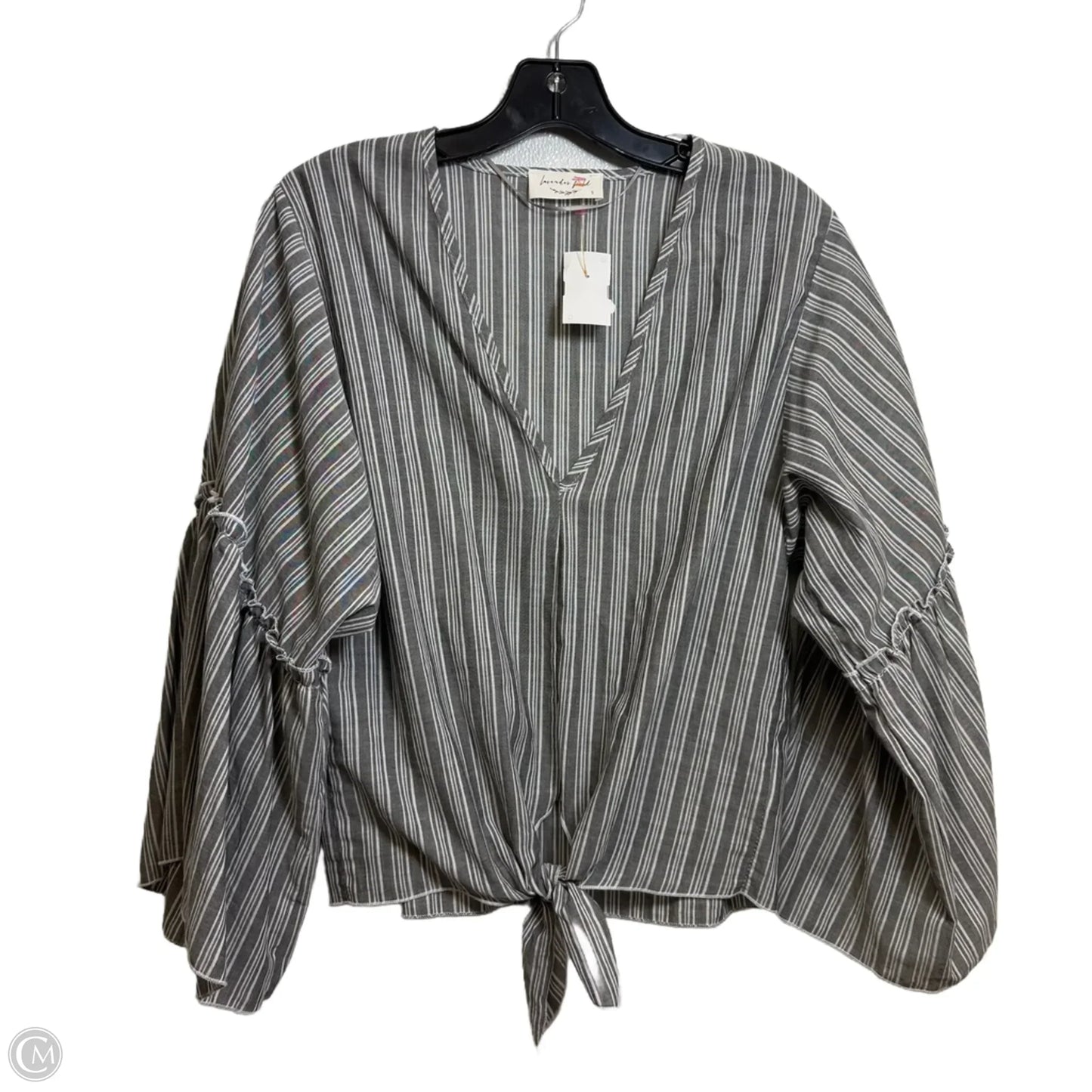 Top 3/4 Sleeve By Lavender Field In Grey & White, Size: S