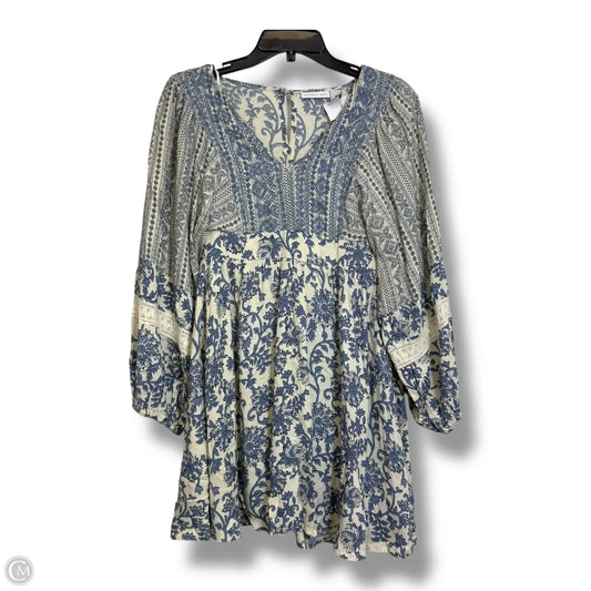 Dress Casual Short By Sincerely Jules In Blue, Size: M