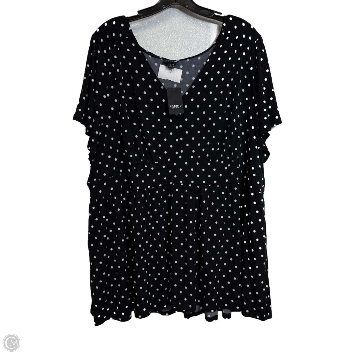 Top Short Sleeve By Torrid In Polkadot Pattern, Size: 4x