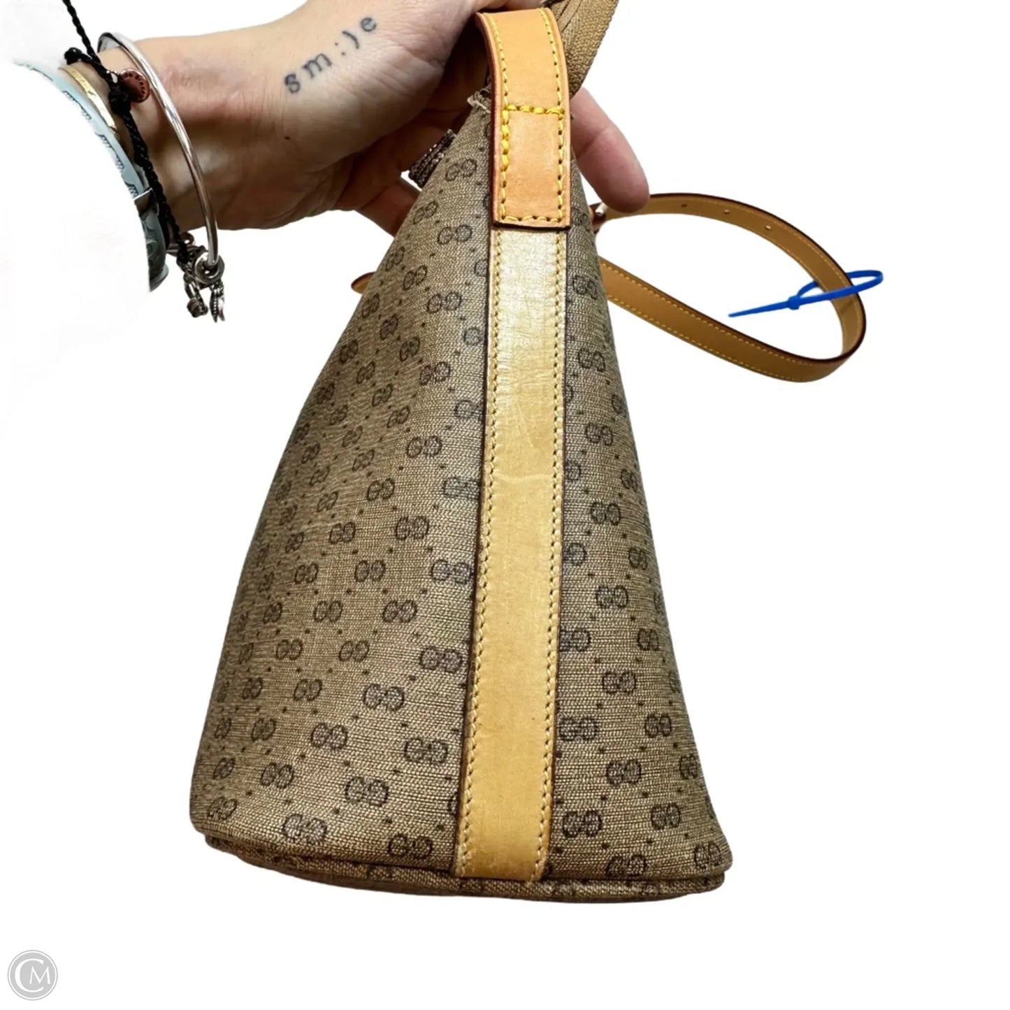 Crossbody Luxury Designer By Gucci, Size: Small