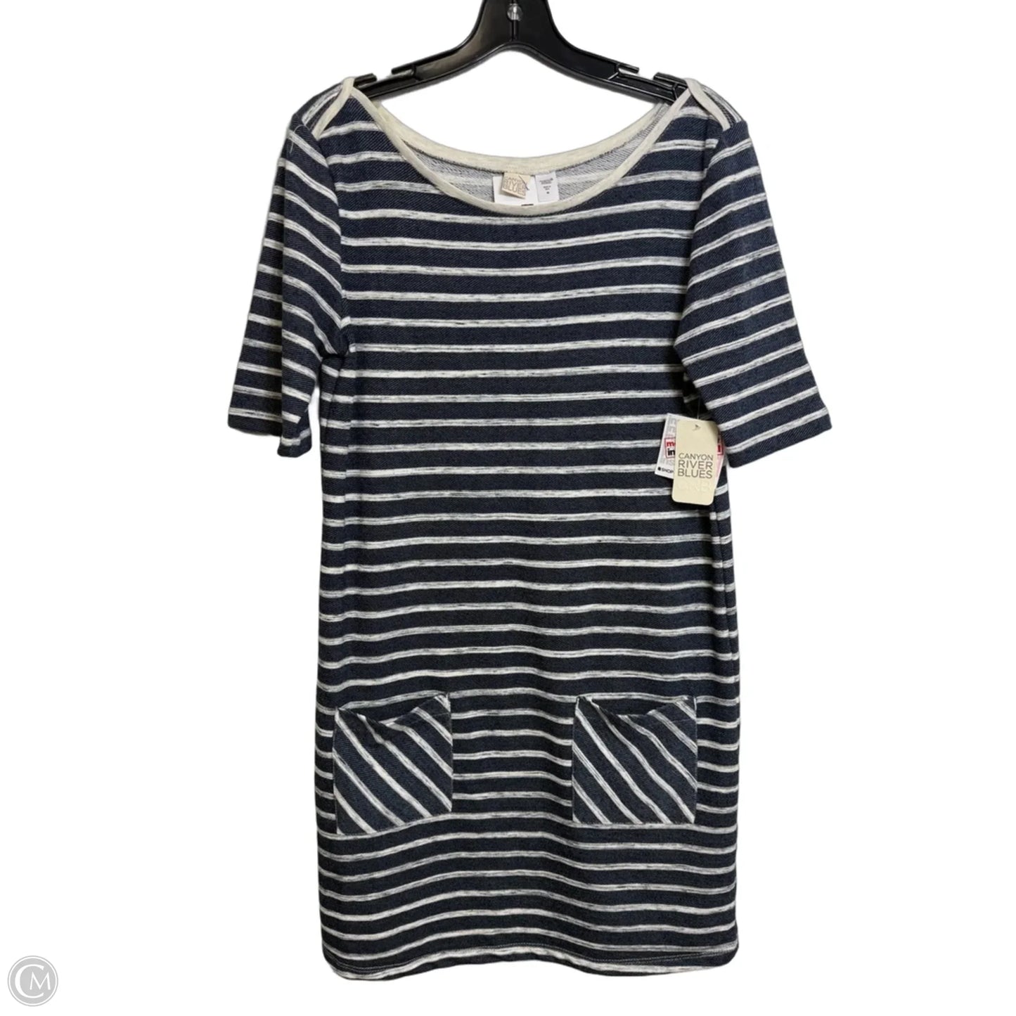 Dress Casual Short By Canyon River Blues In Striped Pattern, Size: M