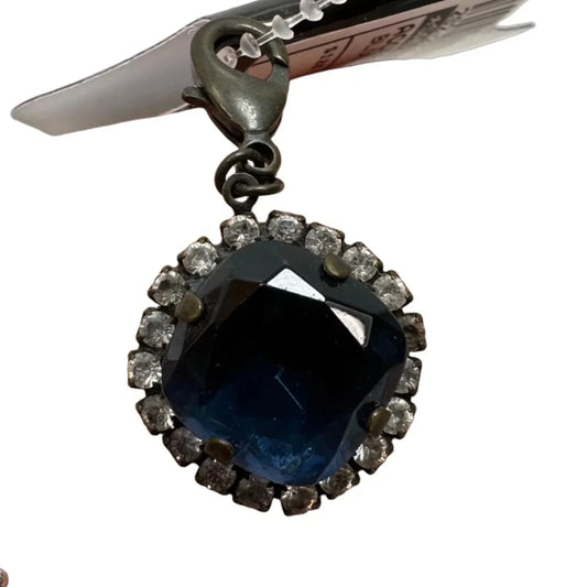 Clip on blue charm Accessory By Sabika, Size: