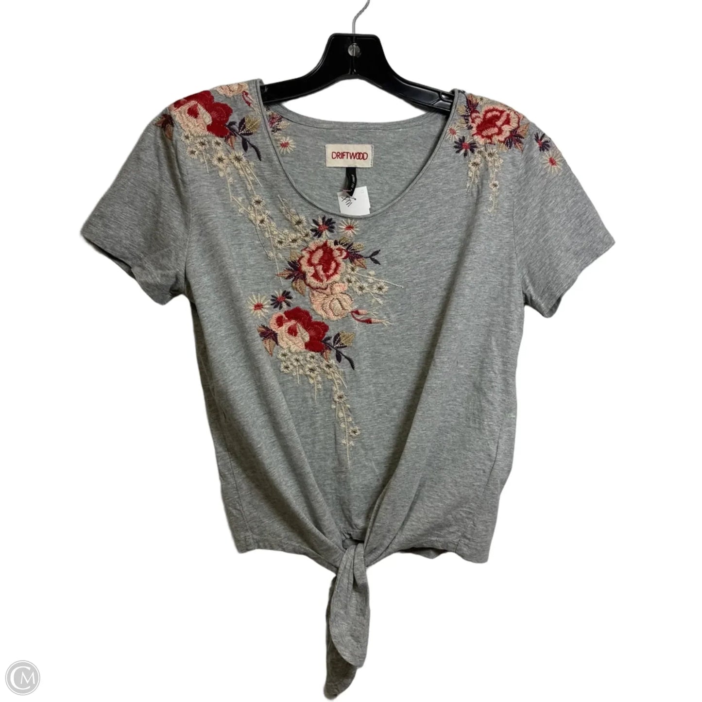 Top Short Sleeve By Driftwood In Grey, Size: M