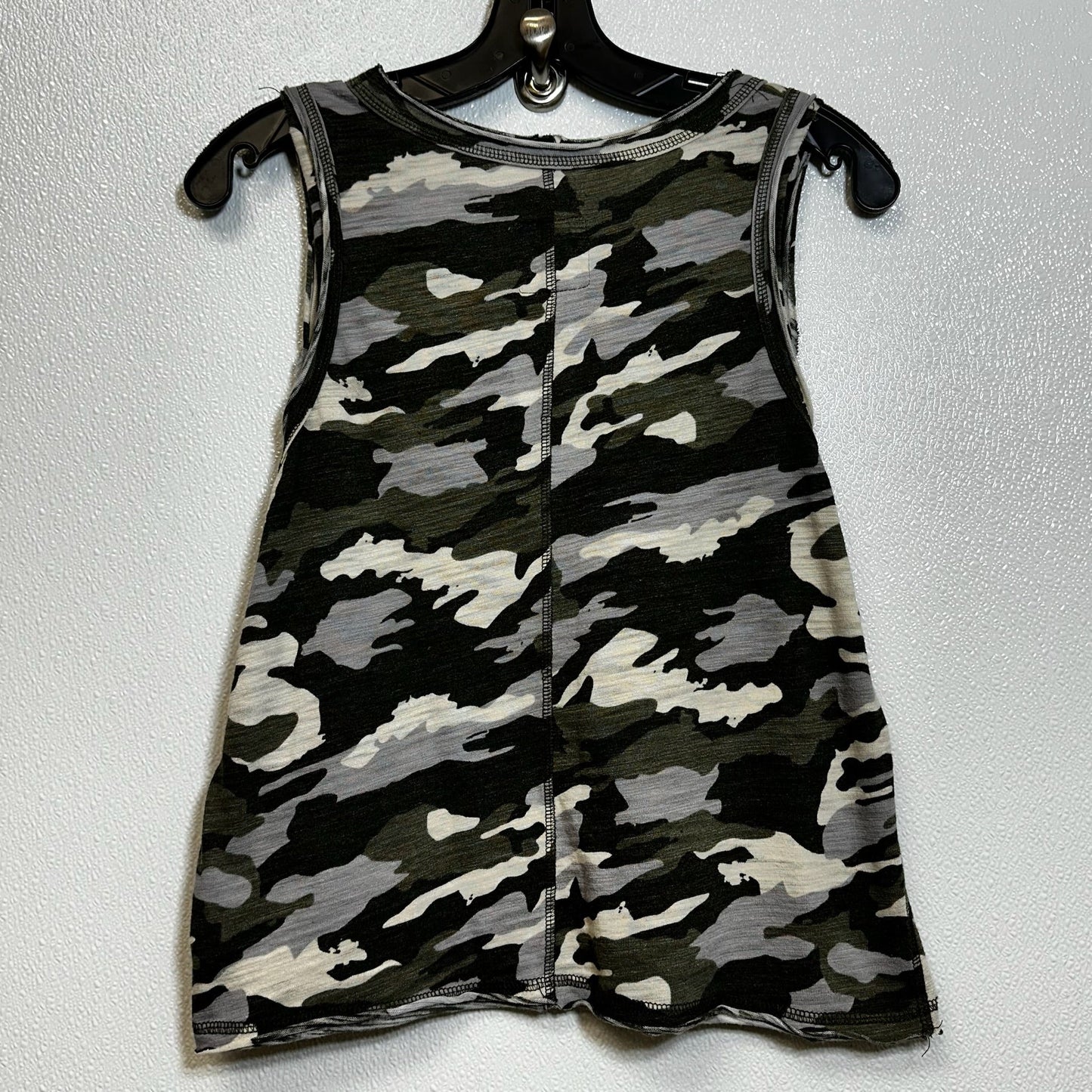 Camoflauge Tank Top Chaser, Size M