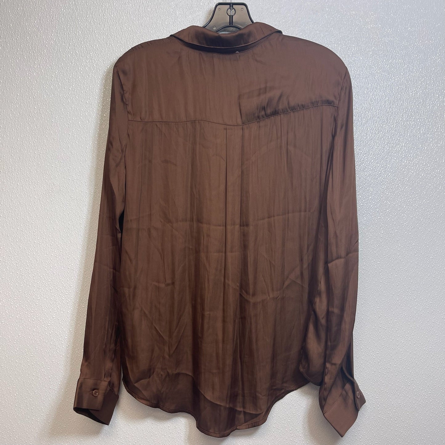 Top Long Sleeve By Francesca's In Brown, Size: L