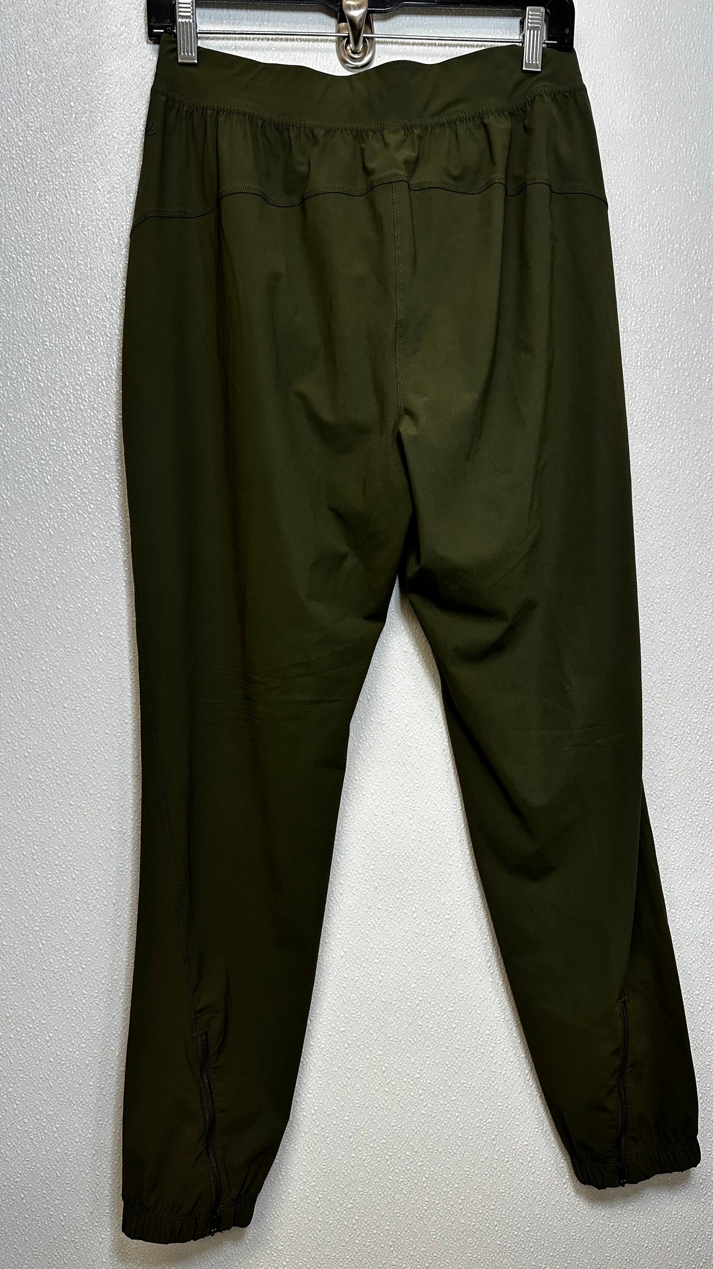 Olive Pants Joggers Clothes Mentor, Size M