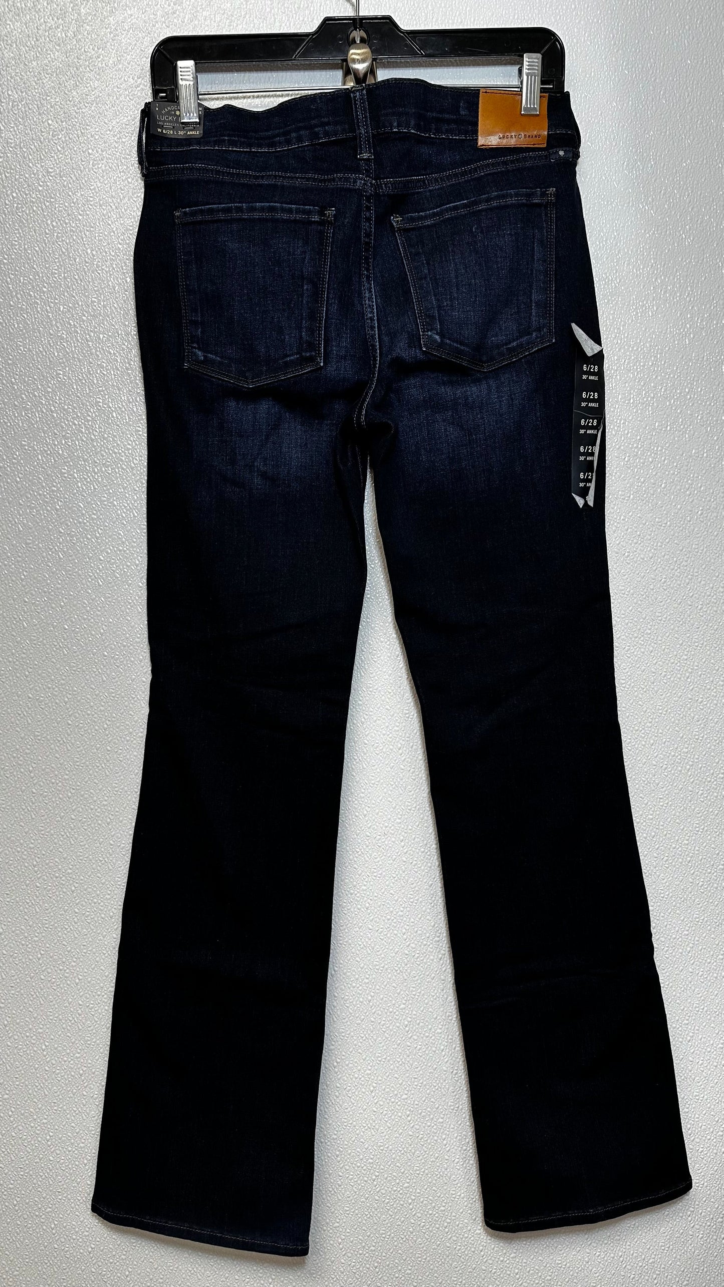 Denim Jeans Flared Lucky Brand, Size 6