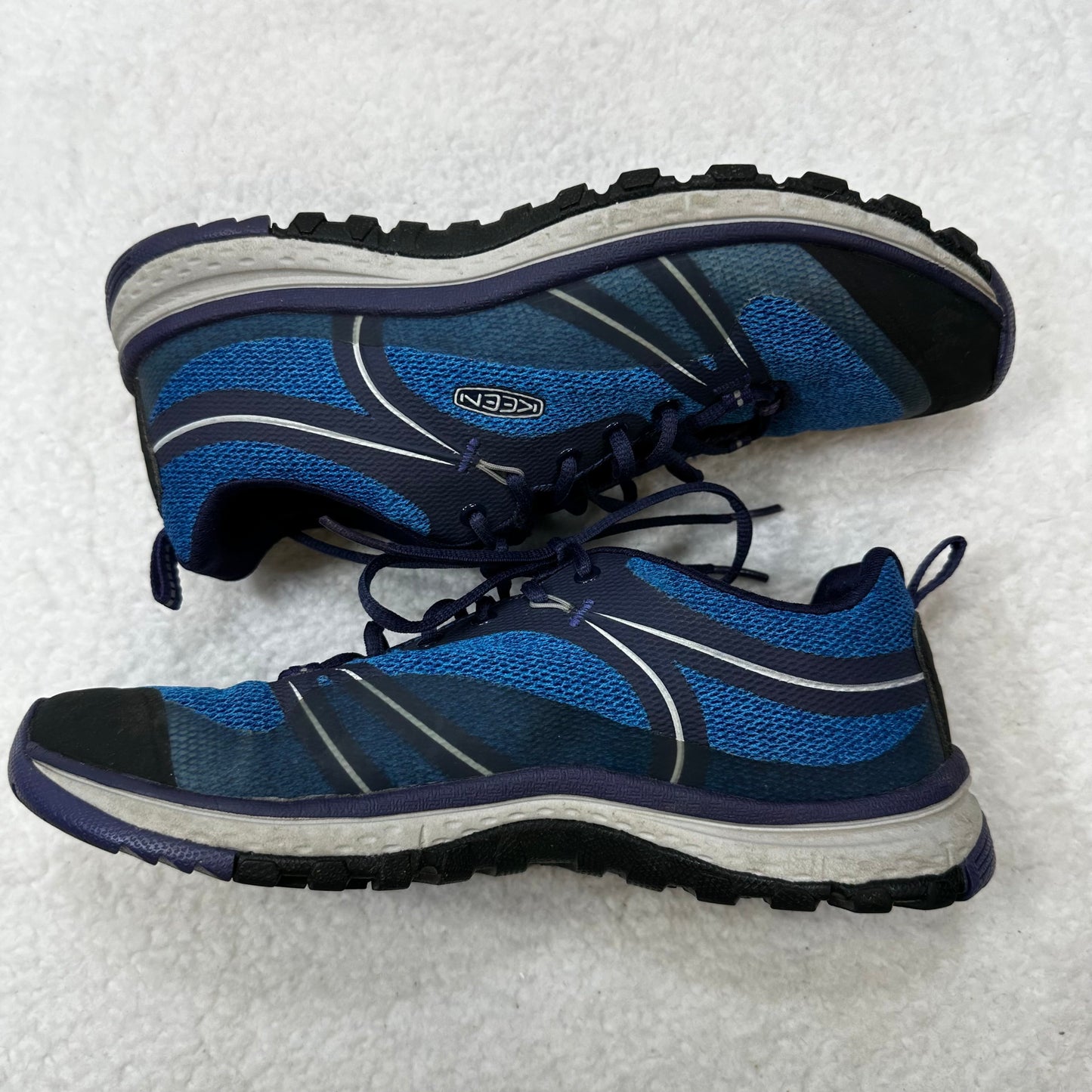 Blue Shoes Sneakers Keen, Size 8