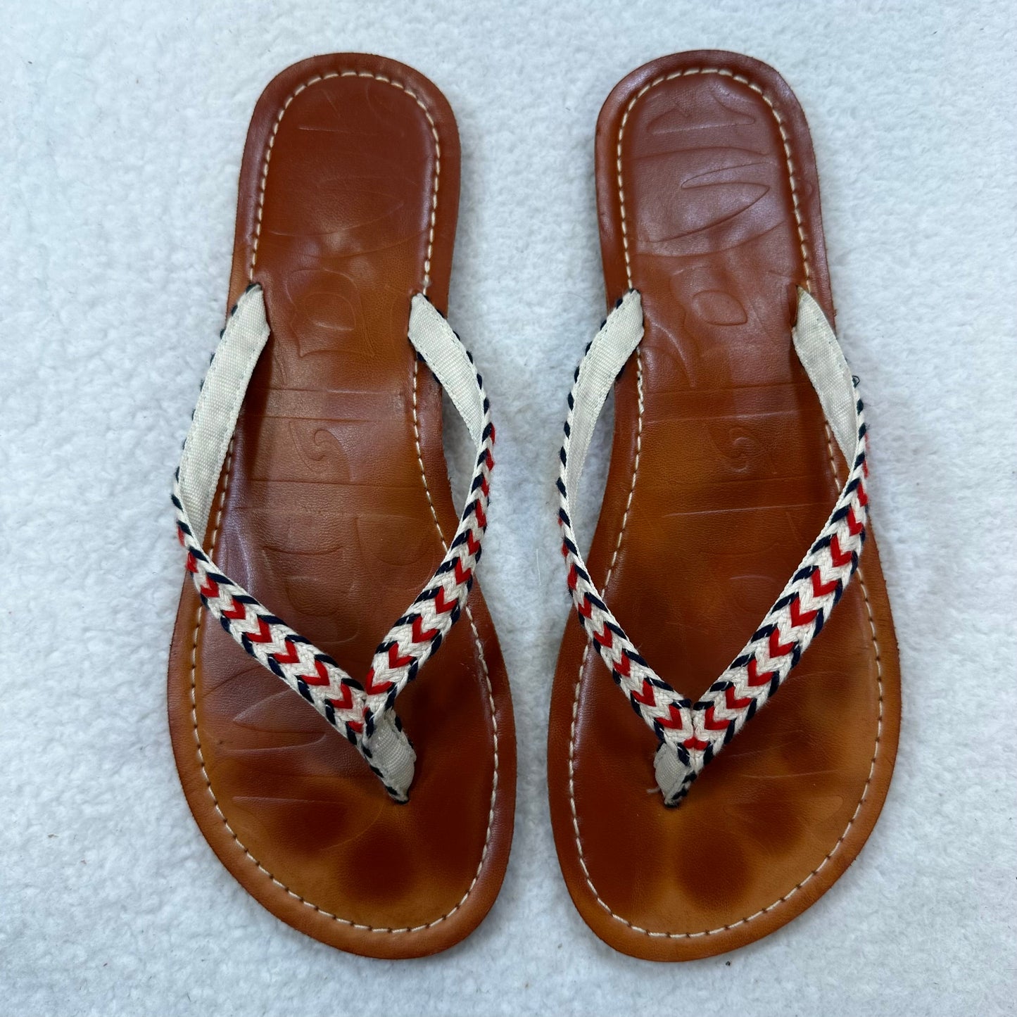 Tan Sandals Flats Mad Love, Size 10