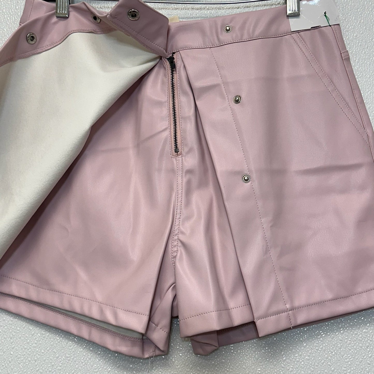 Skort By Entro  Size: L