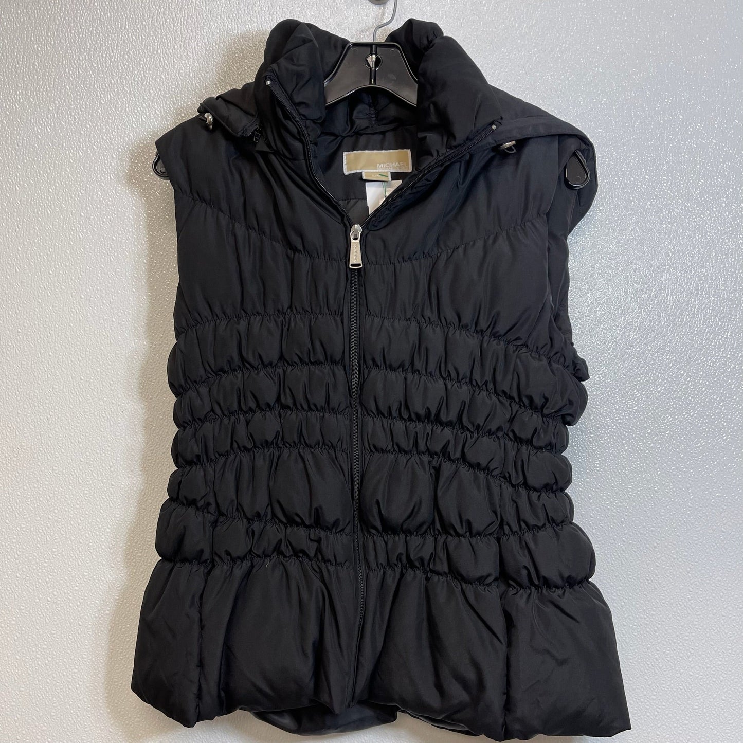 Black Vest Puffer & Quilted Michael By Michael Kors, Size L