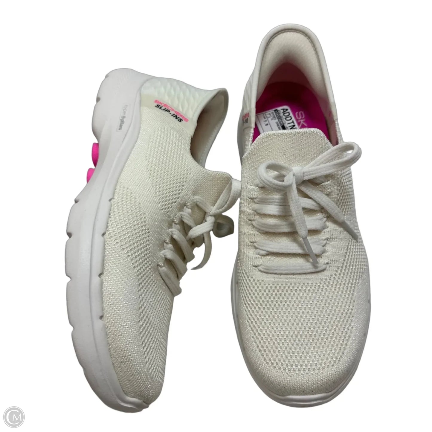 Slip in Shoes Sneakers By Skechers In White, Size: 7.5