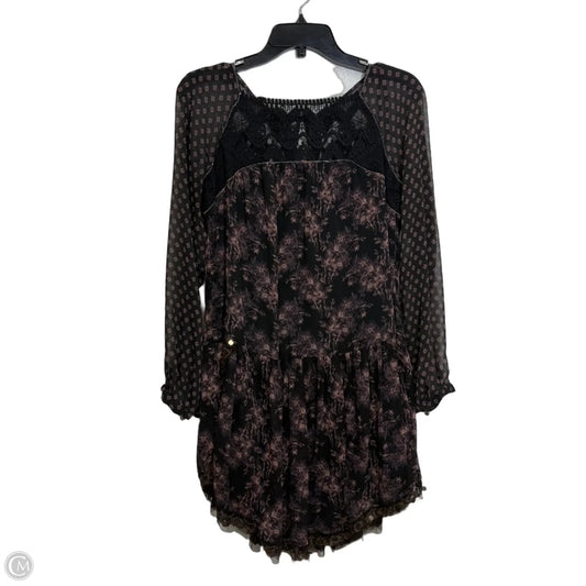 Dress Casual short By Free People In Black, Size: S