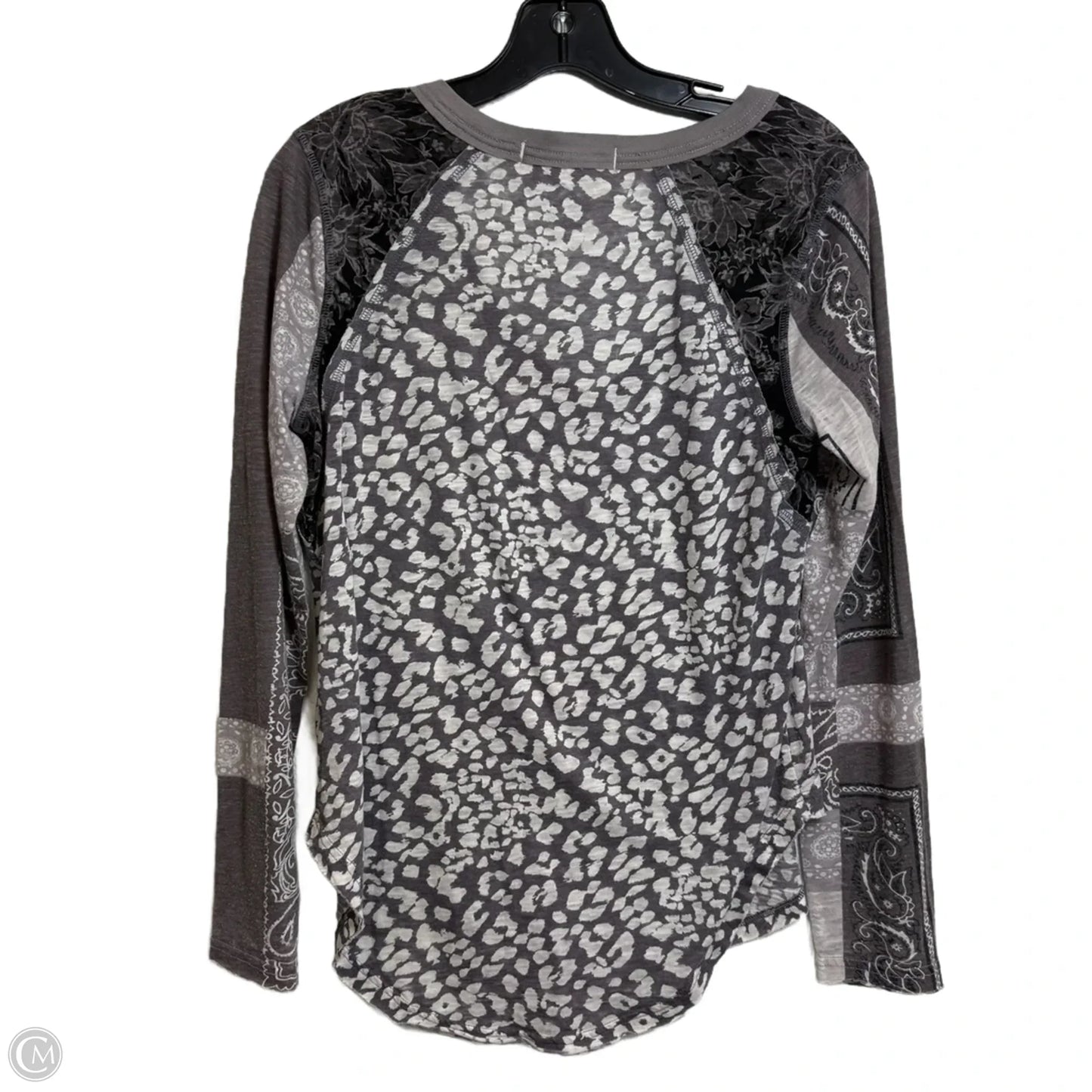 Top Long Sleeve By We The Free In Animal Print, Size: S