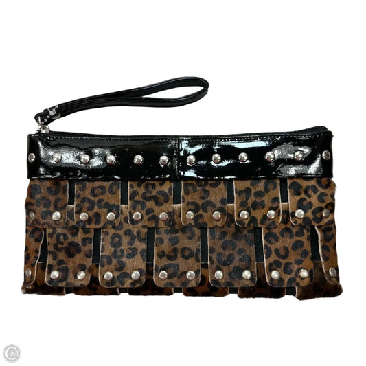 Wristlet By Clothes Mentor, Size: Small