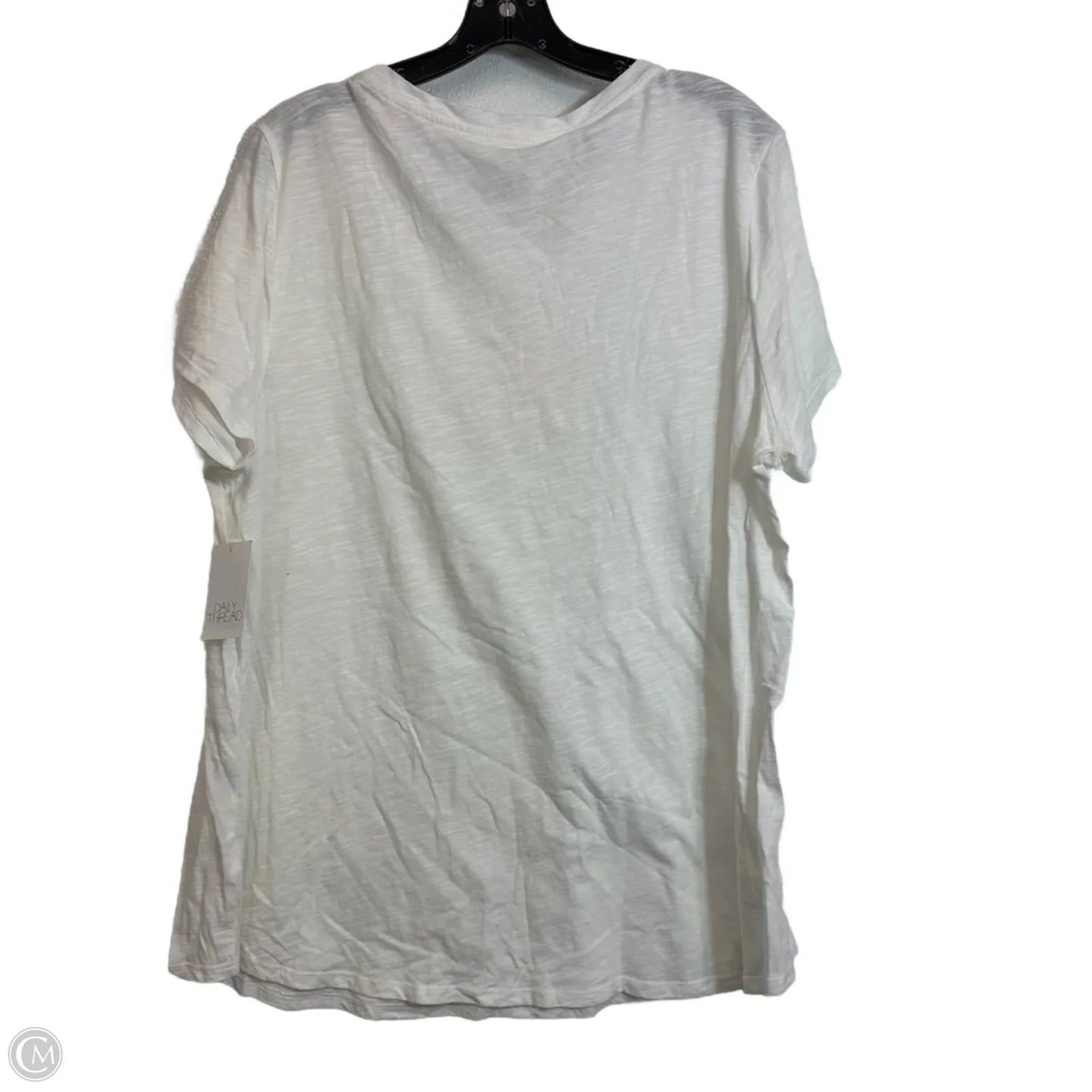 Top Short Sleeve By Daily Thread In White, Size: 2x