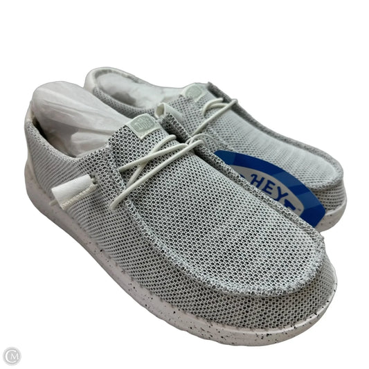 Shoes Flats By Hey Dude In White, Size: 8