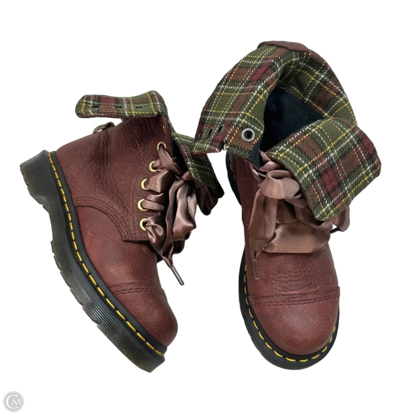 Boots Ankle Flats By Dr Martens In Red, Size: 6