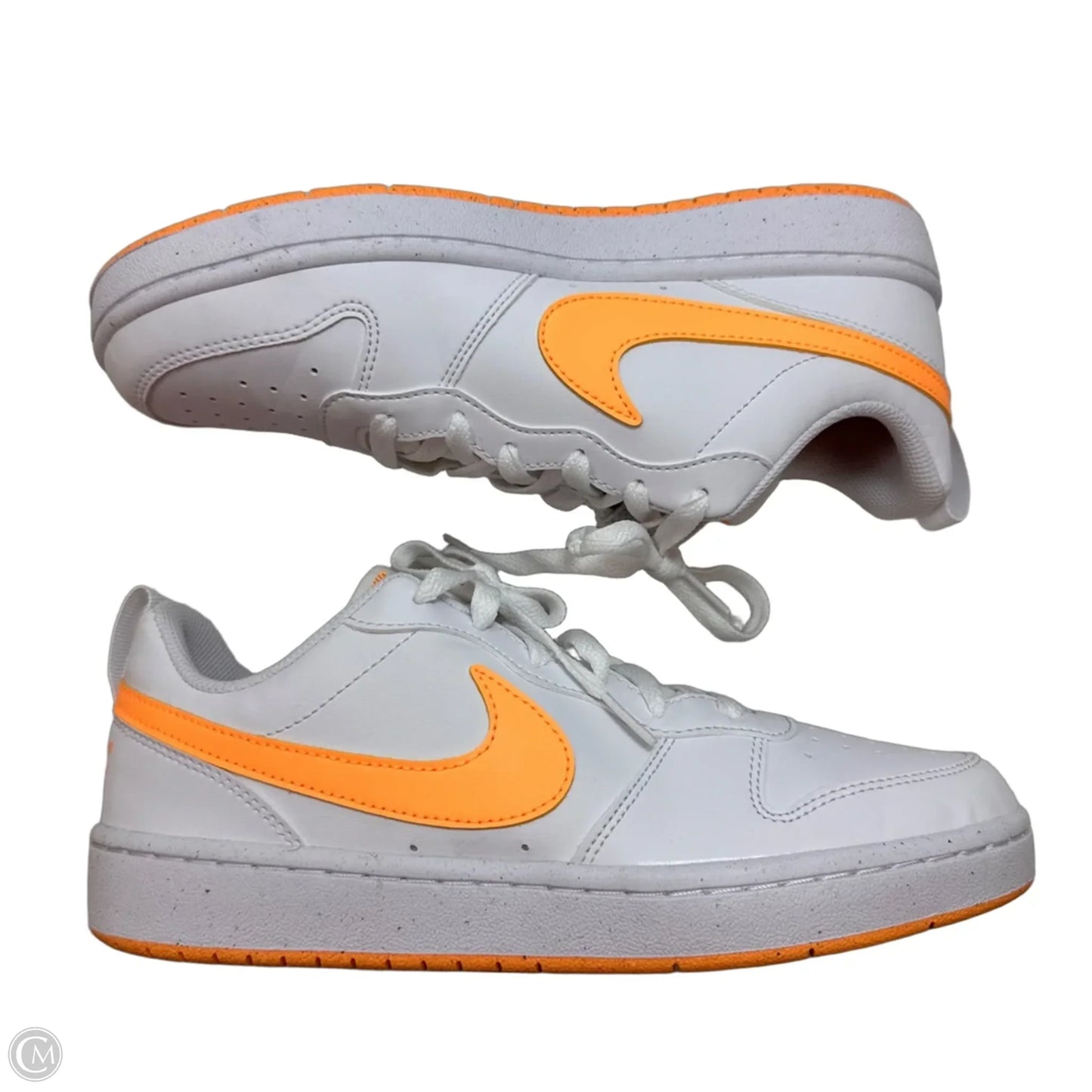 Shoes Athletic By Nike In White, Size: 7 youth/8.5 women’s